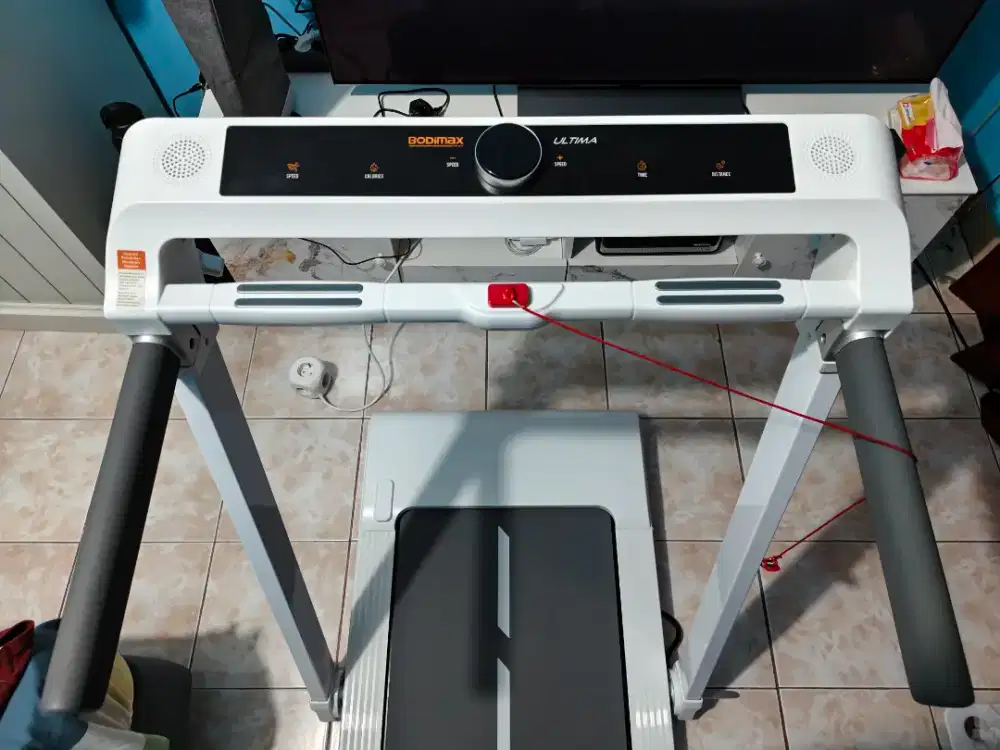 Treadmill lipat listrik Bodimax Running pad Ultima