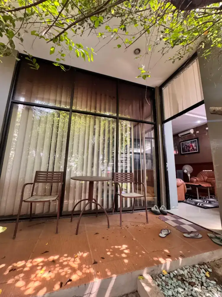 Rumah Manyaran semarang  dekat swalayan Aneka jaya