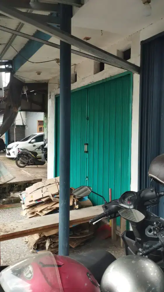 KIOS TEMPAT USAHA DIKONTRAKKAN