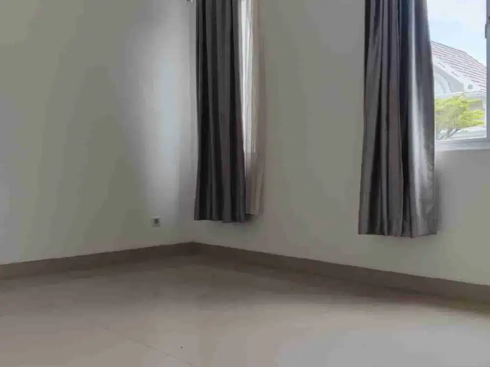 Rumah di Jual, Cluster Thames JGC