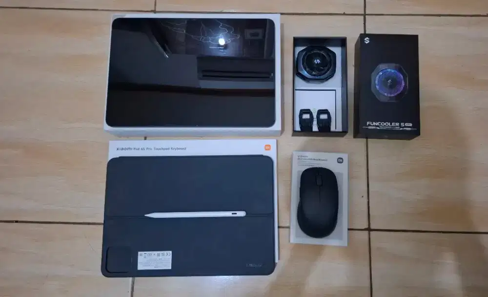 Xiaomi Pad 6s Pro (Fullset) + Keyboard + Mouse + Pen
