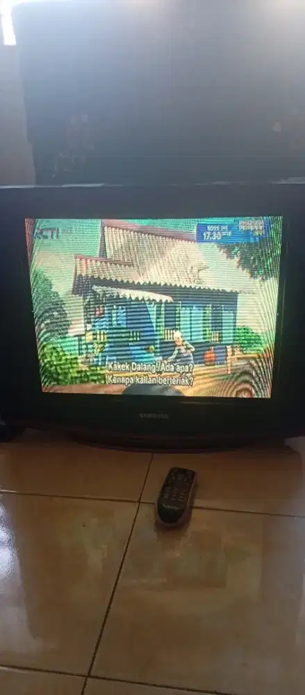 Di jual TV merk samsung dua satu inc kondisi masih mulus