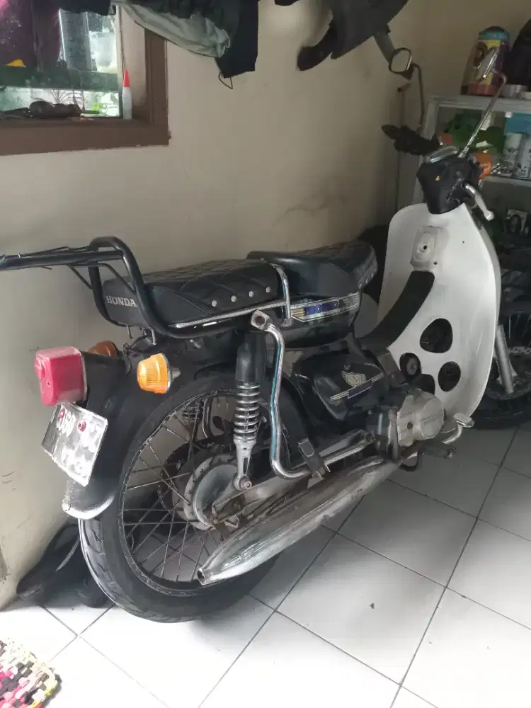Honda C70/ 1991