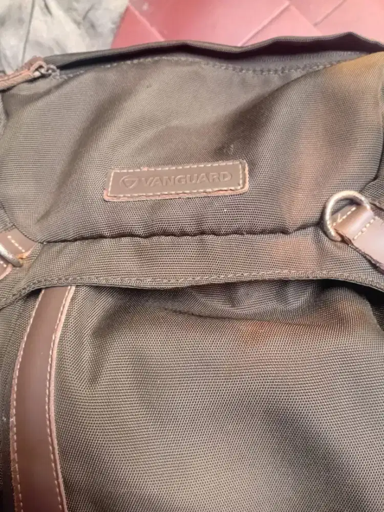 Tas ransel vanguard