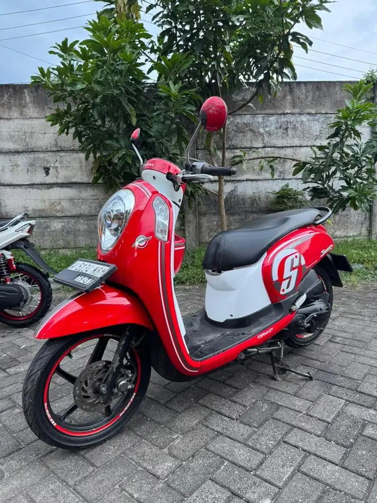 SCOOPY 2016 REMOT