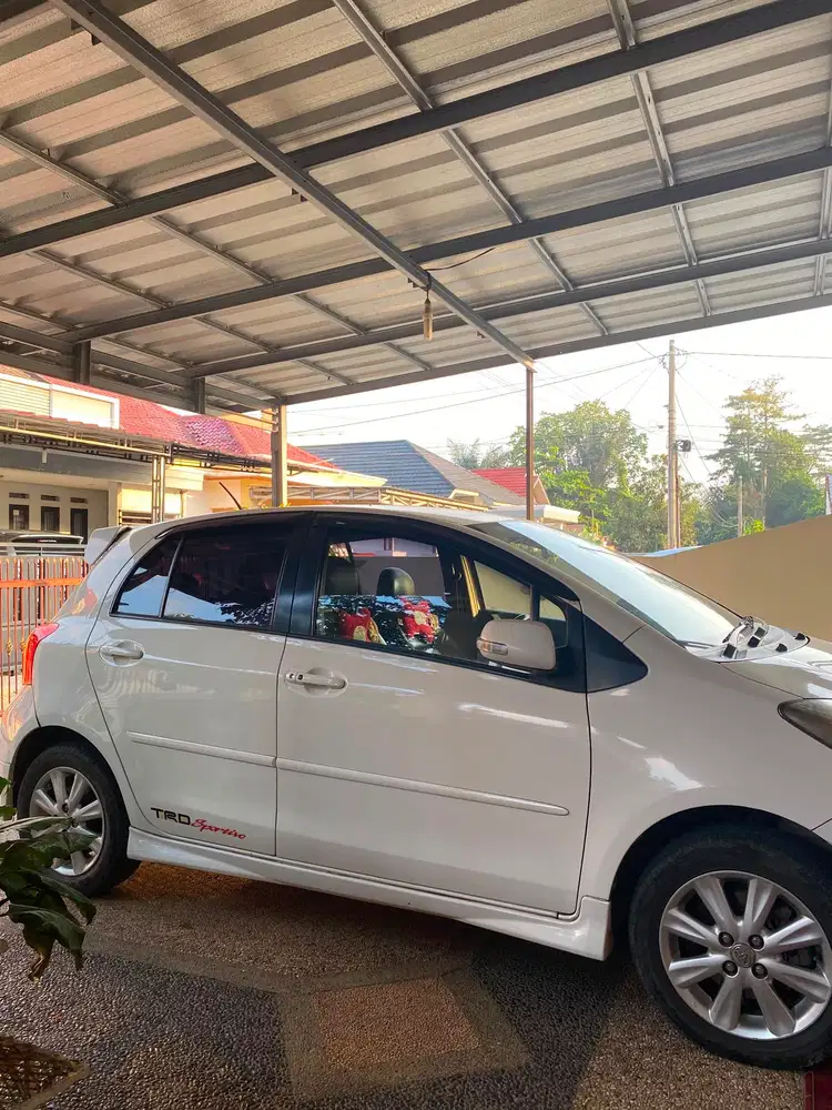 Toyota Yaris 2012 Bensin