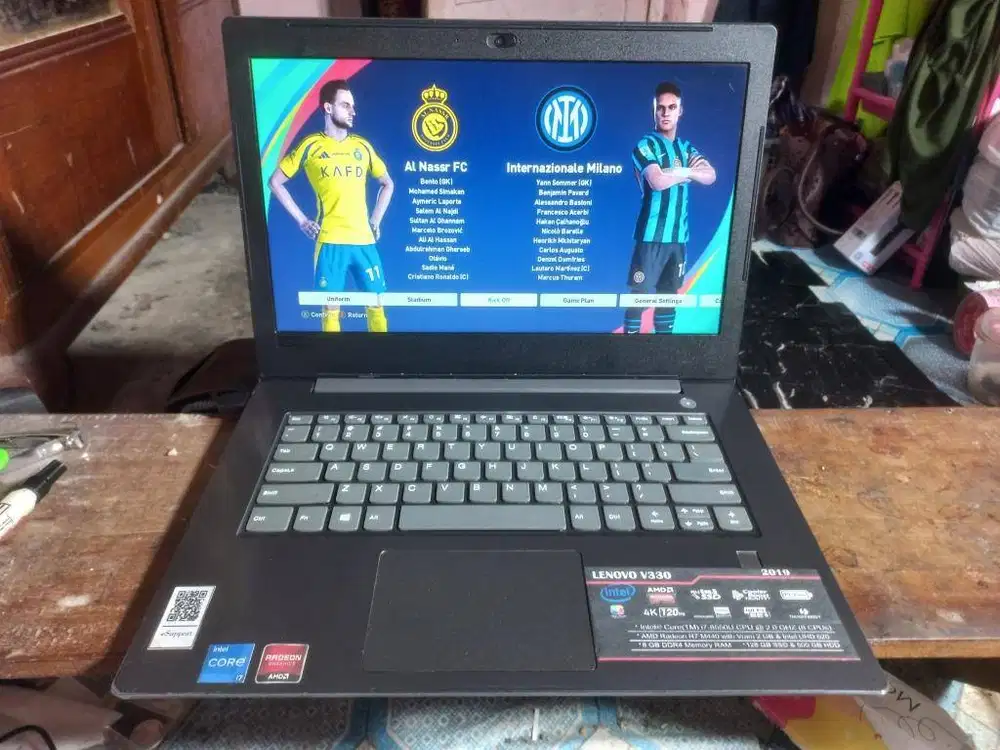 LENOVO V330 INTEL i7 RADEON RAM 8 GB SSD+HDD FULLGAMING