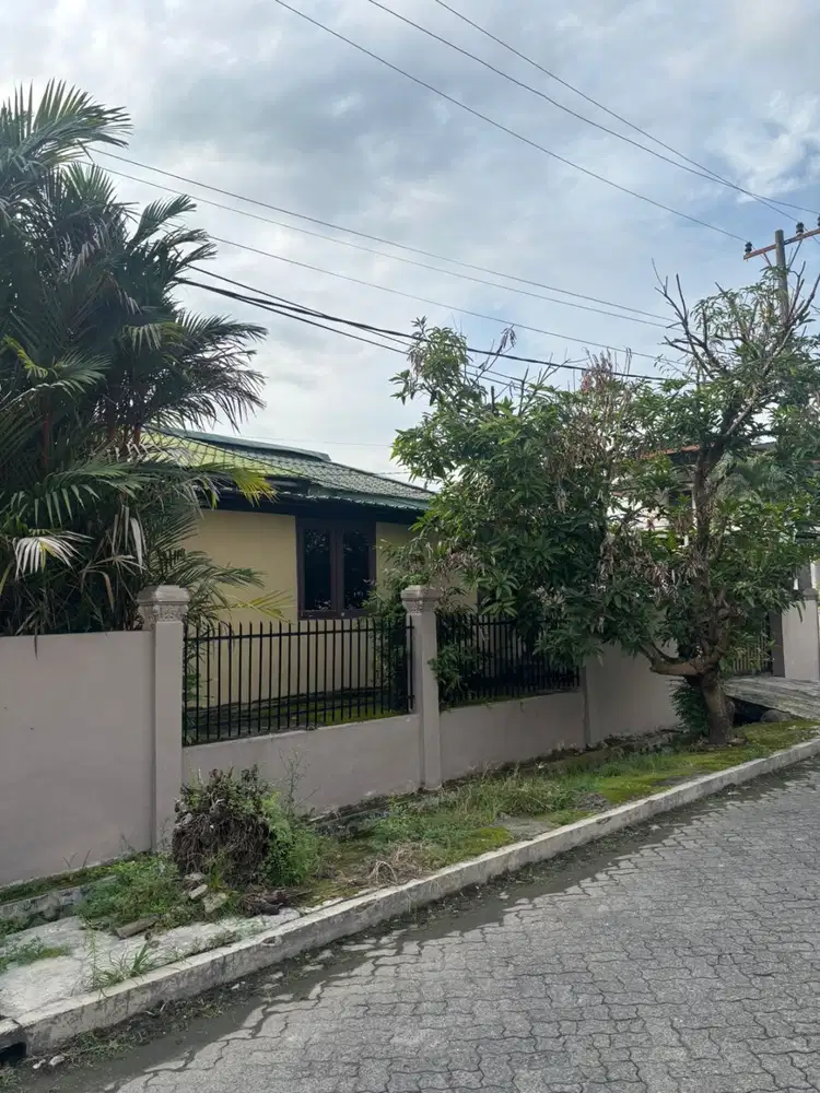 Disewakan rumah di tasbi