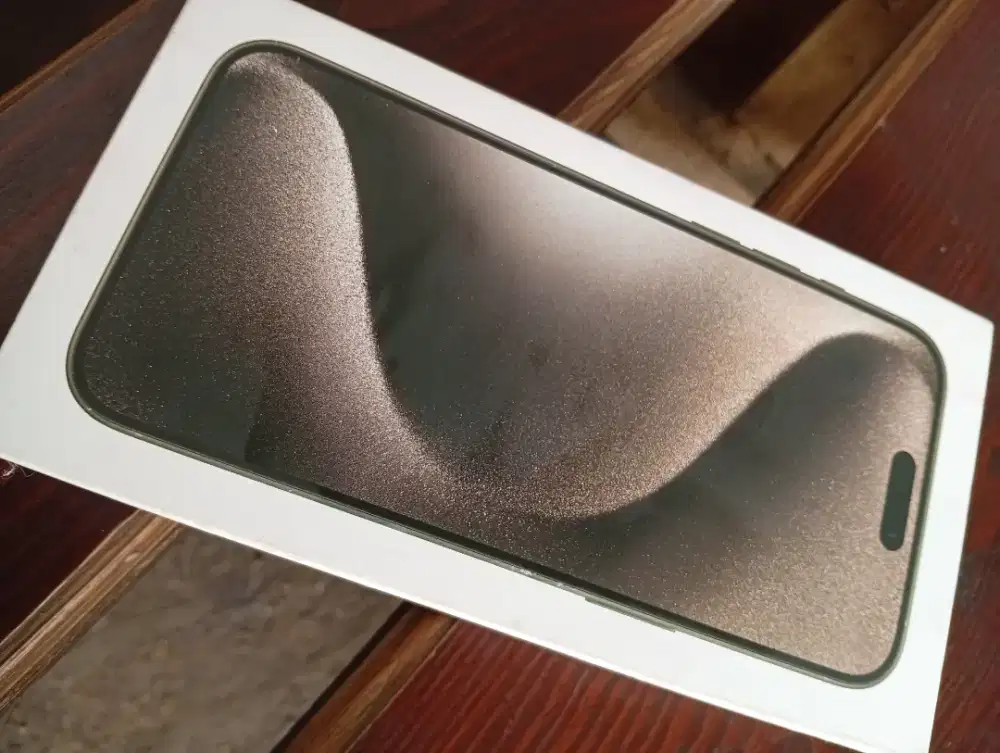 NEW!!! IPhone 15 Promax 256 GB Natural Titanium