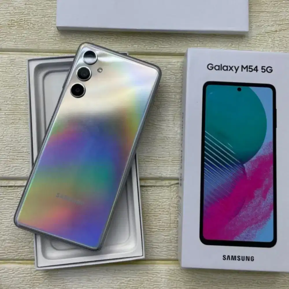 Samsung M54 8/256GB 108mpix Silver dus book bekas rasa baru pakean cw