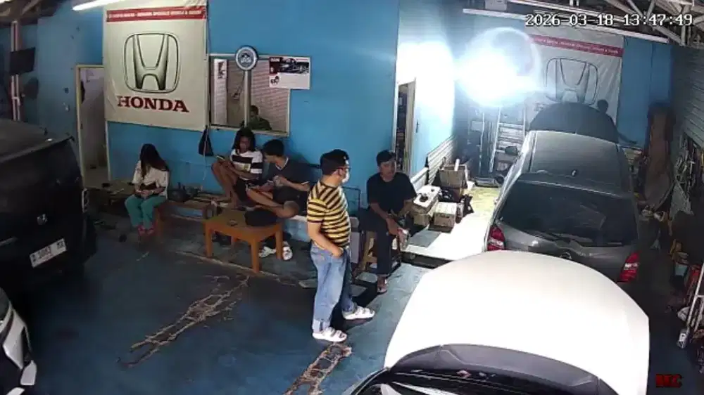 Lowongan Kerja Mekanik Montir Senior Mobil