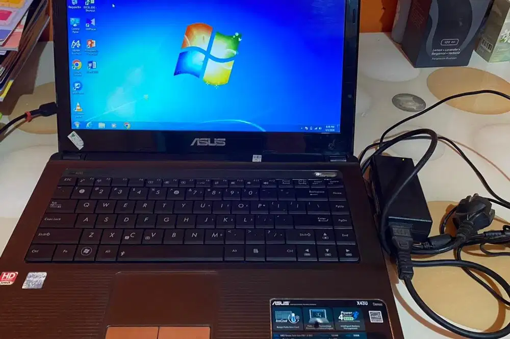 Laptop Asus X43U (baru diservice)