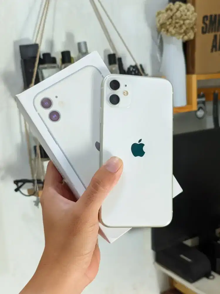 IPHONE 11 128GB putih bu