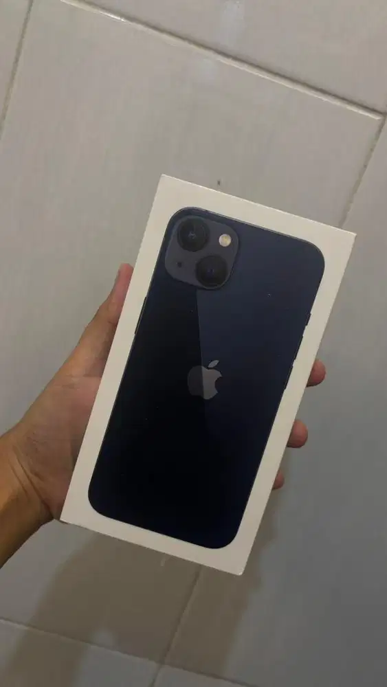 Handphone iphone 13