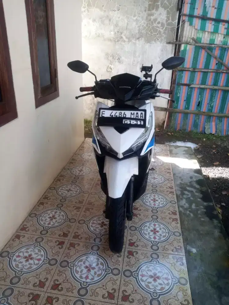 Di jual Vario 125 led old 2015