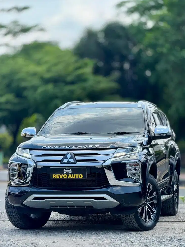 (Sunroof) Pajero Sport Dakar 4x2 2023 / 2024 automatic 2.4 2022 diesel