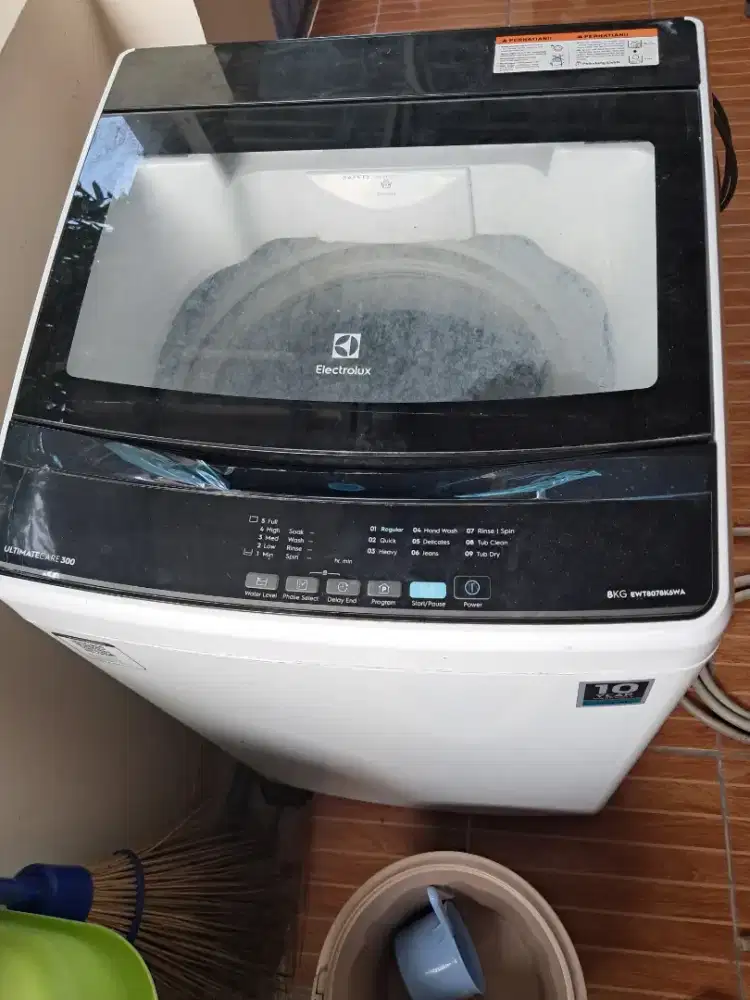 Mesin cuci electrolux 8kg