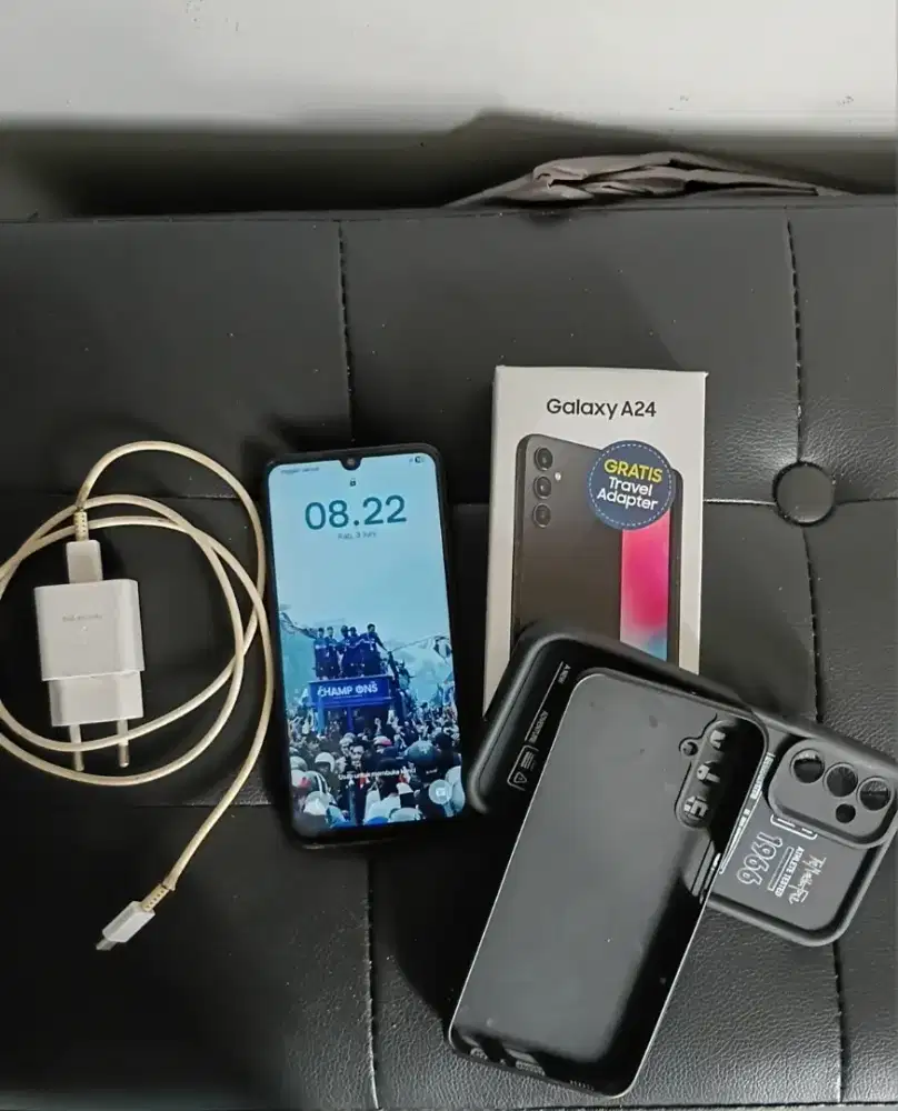 Samsung a24 8/128 4g