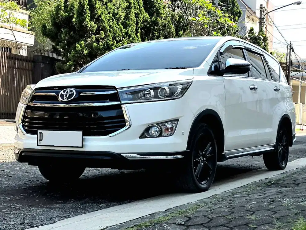 LOW KM! CASH! 2019 Toyota Innova Venturer DIESEL bukan fortuner bensin