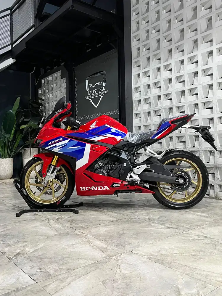 Super ODO 3RB!!Honda CBR 250 SP QS th 2023 - Ayu Mustika