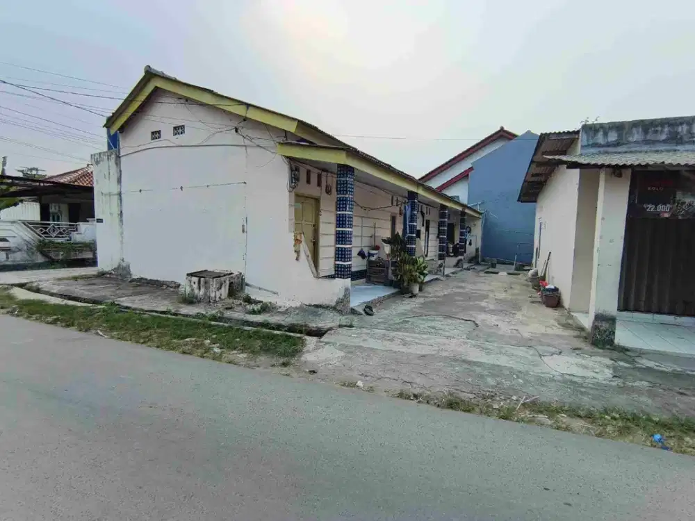DIJUAL Kontrakan Pinggir Jalan 4 Pintu Gratis Kios Bisa Untuk Usaha LT 243 M² Surat SHM - Rp.595 Jt Nego