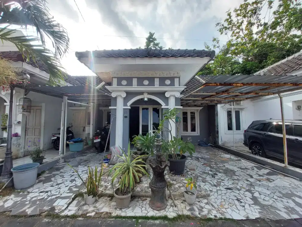 Rumah type 36 jalan pleret dalam perumahan