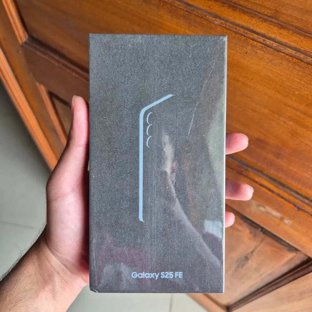 Samsung Galaxy S25 FE 8/256GB Baru & Segel Garansi Resmi SEIN