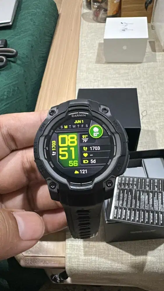 Garmin Instinct 3 Amoled