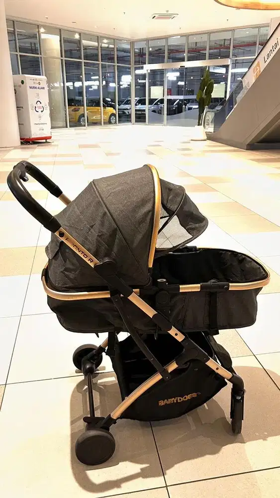 Dijual Stroller Bayi Kondisi 95%