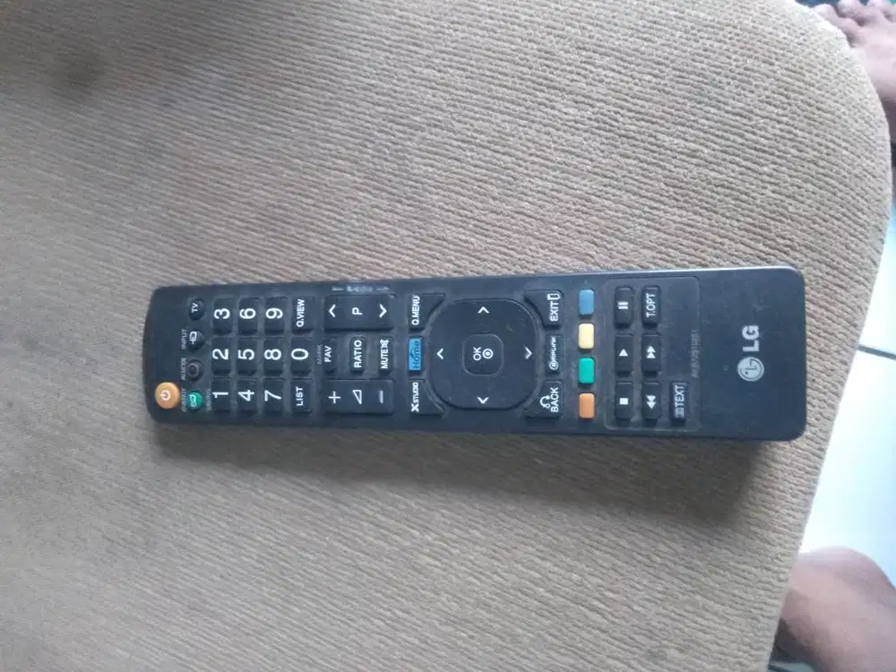 Dijual Televisi/TV merk LG 32inc