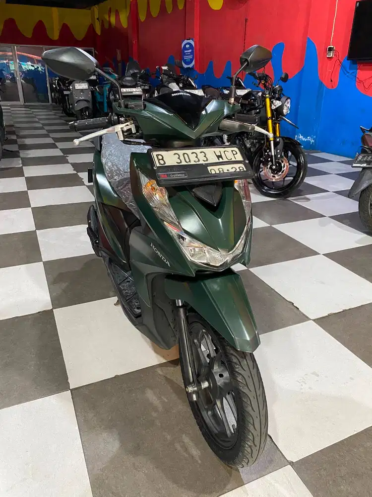 Beat Deluxe Tahun 2023 DP 700
