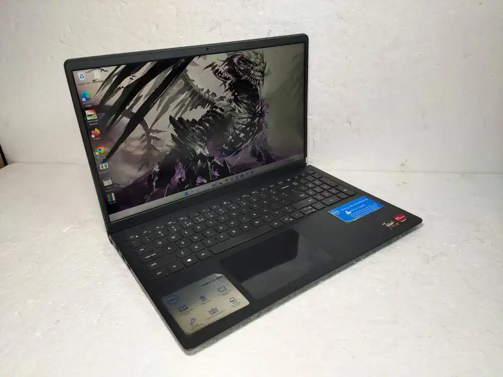 Dell Vostro 15-3515 AMD Ryzen 7-3700U RAM 8GB SSD 512GB FHD B808