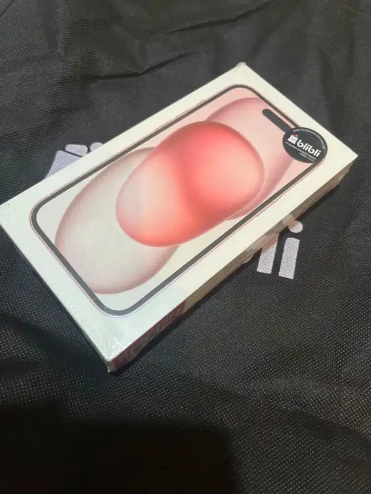 New iPhone 15 128gb Pink