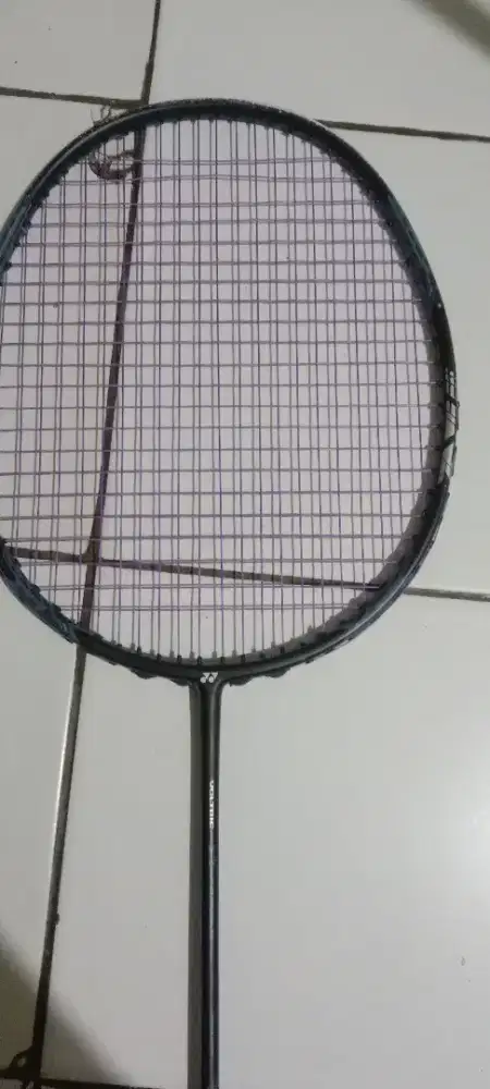 Raket Yonex standar