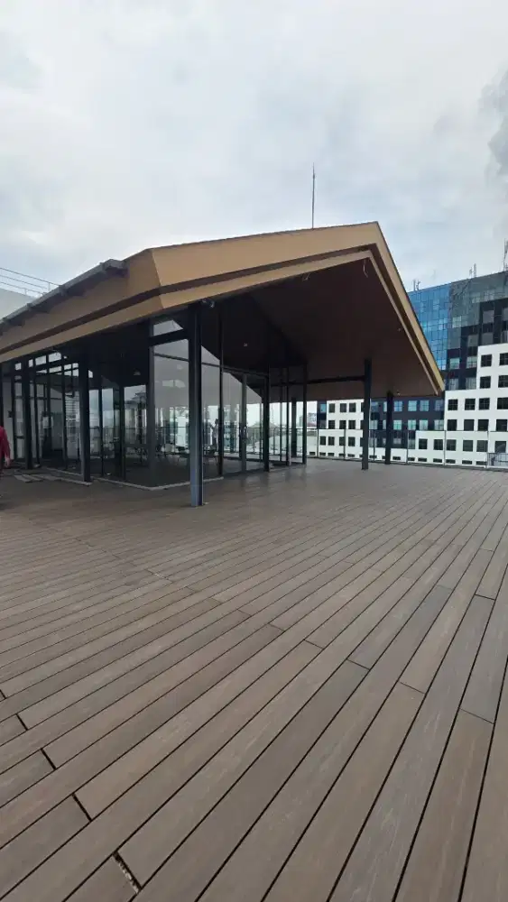 Gedung Komersial 6Lantai Segitiga Emas Surabaya Pusat Ada Lift&Rooftop