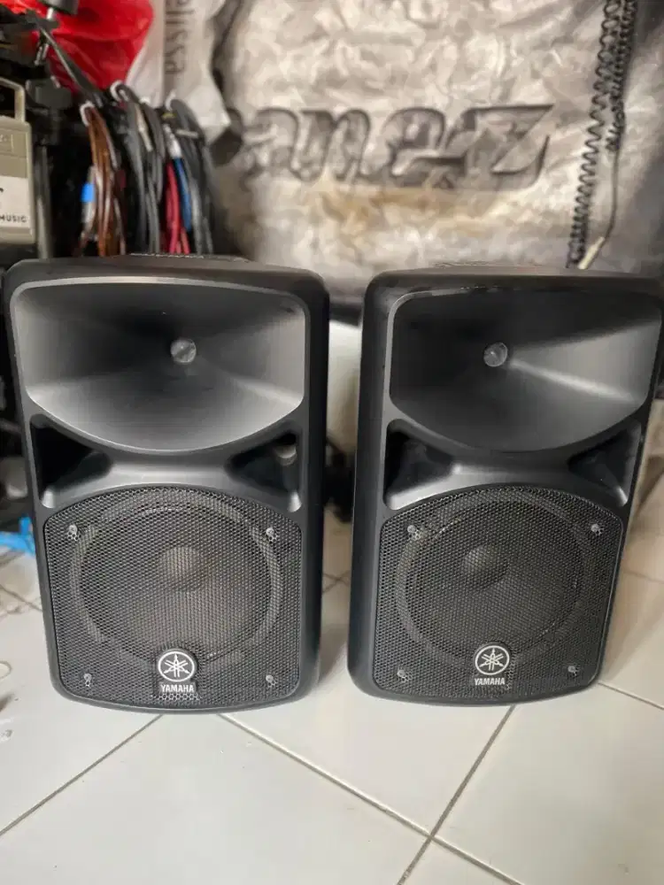 Yamaha Stagepass 400BT PA System