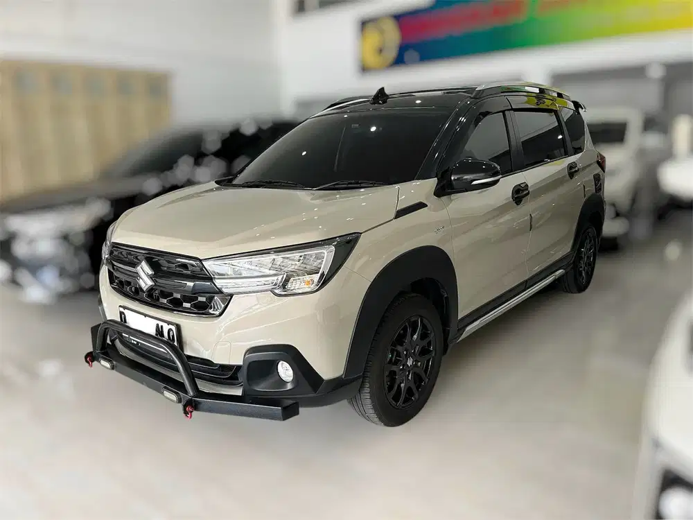 Suzuki XL7 Alpha hybrid AT 2024 coklat muda