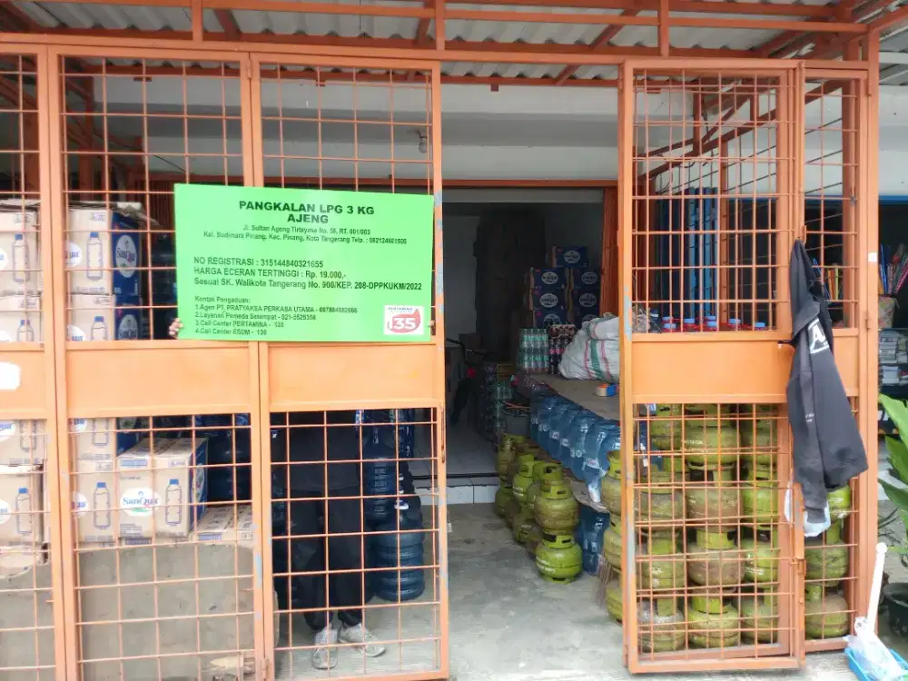 Mencari tenaga kerja