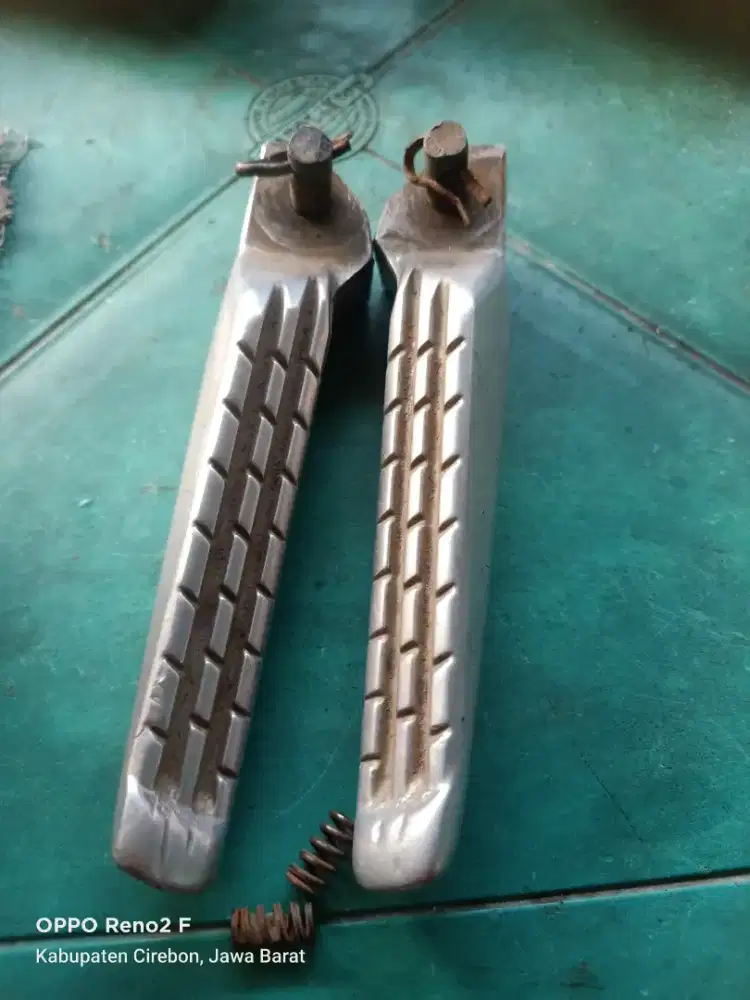 Footstep belakang original Yamaha Lexy