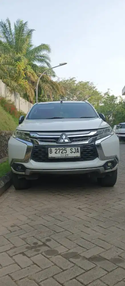 2019 pajero sport 4x4 GLX
