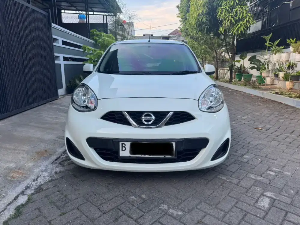 Nissan March 1.2L AT 2014 pemakaian 2015 istimewa