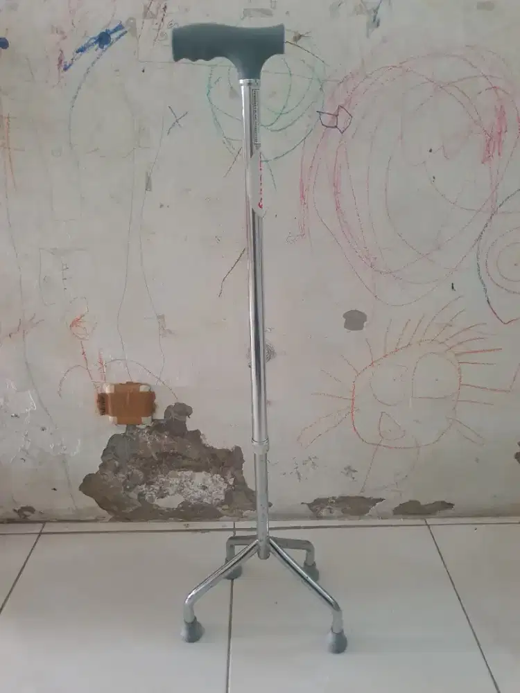 Tongkat bantu jalan