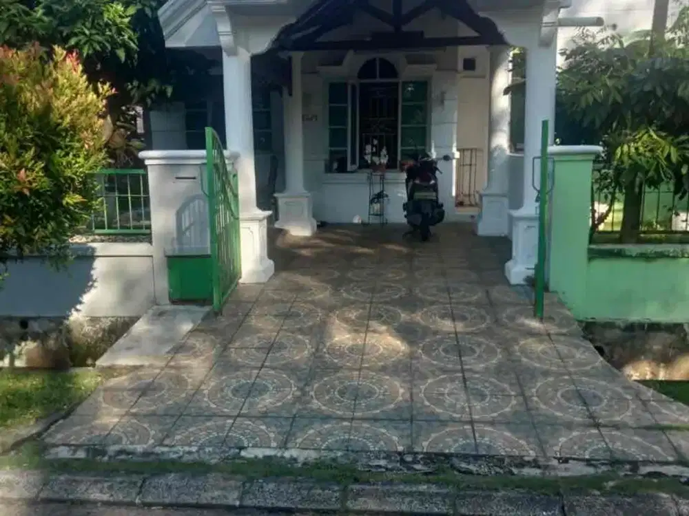 Rumah SHM view Danau cantik Telaga Kahuripan Bogor
