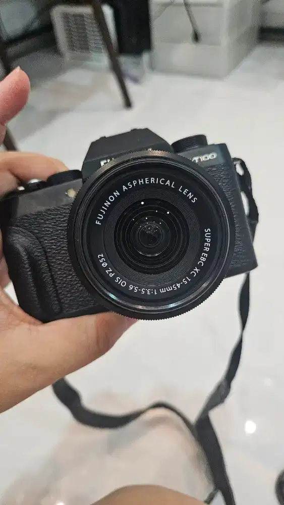 Fujifilm XT100 Normal Bonus Lensa Fix
