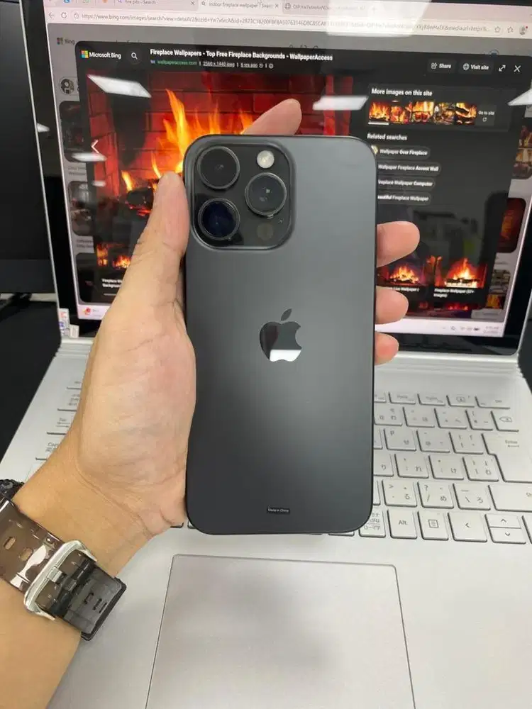 iphone 15 ProMax 256GB Black Titanium