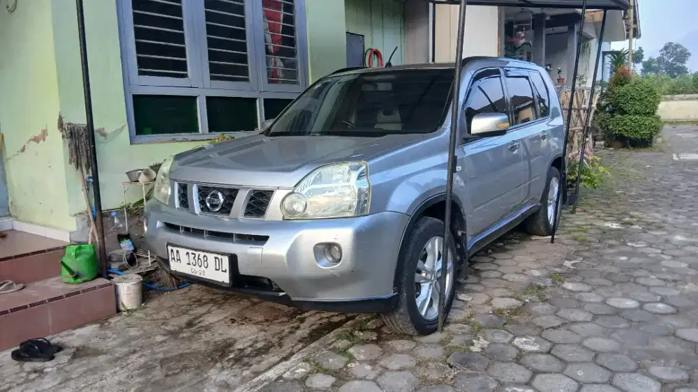 X TRAIL 2009 MANUAL ASLI JATENG