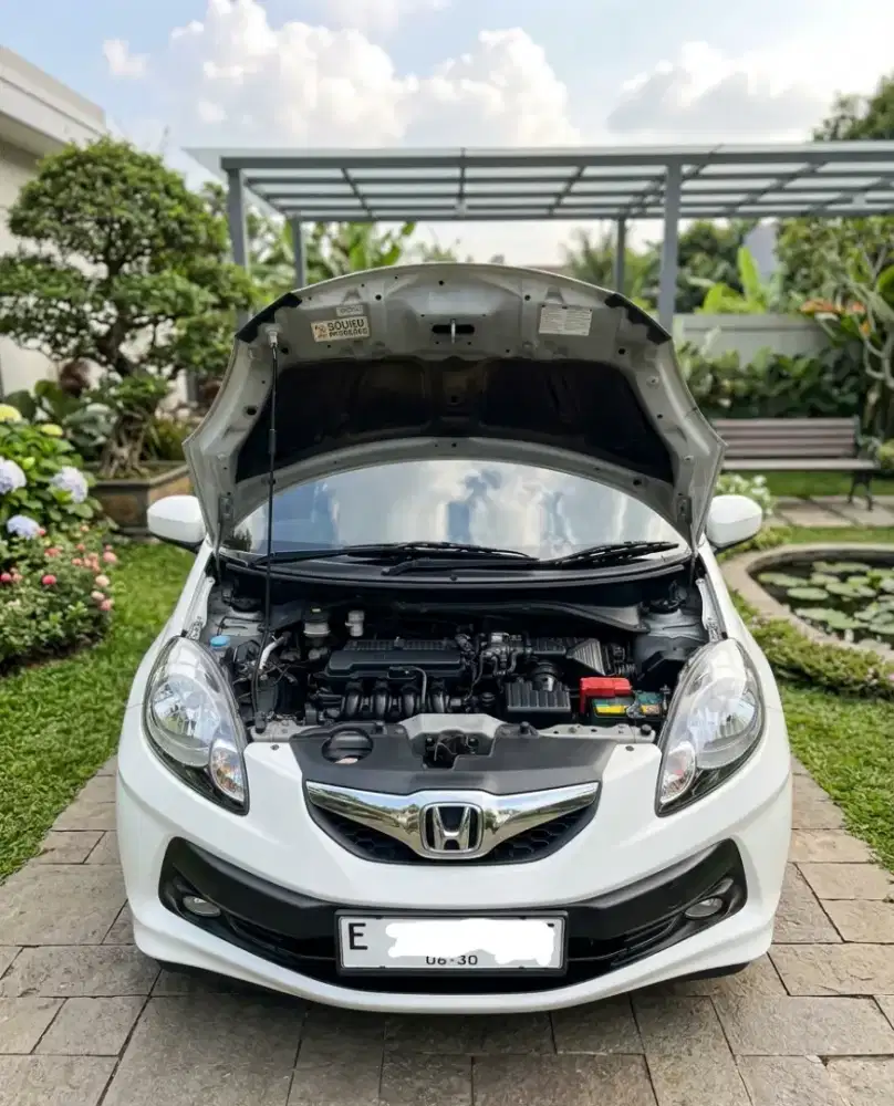 Di niaga kan Brio Satya e manual 2015
