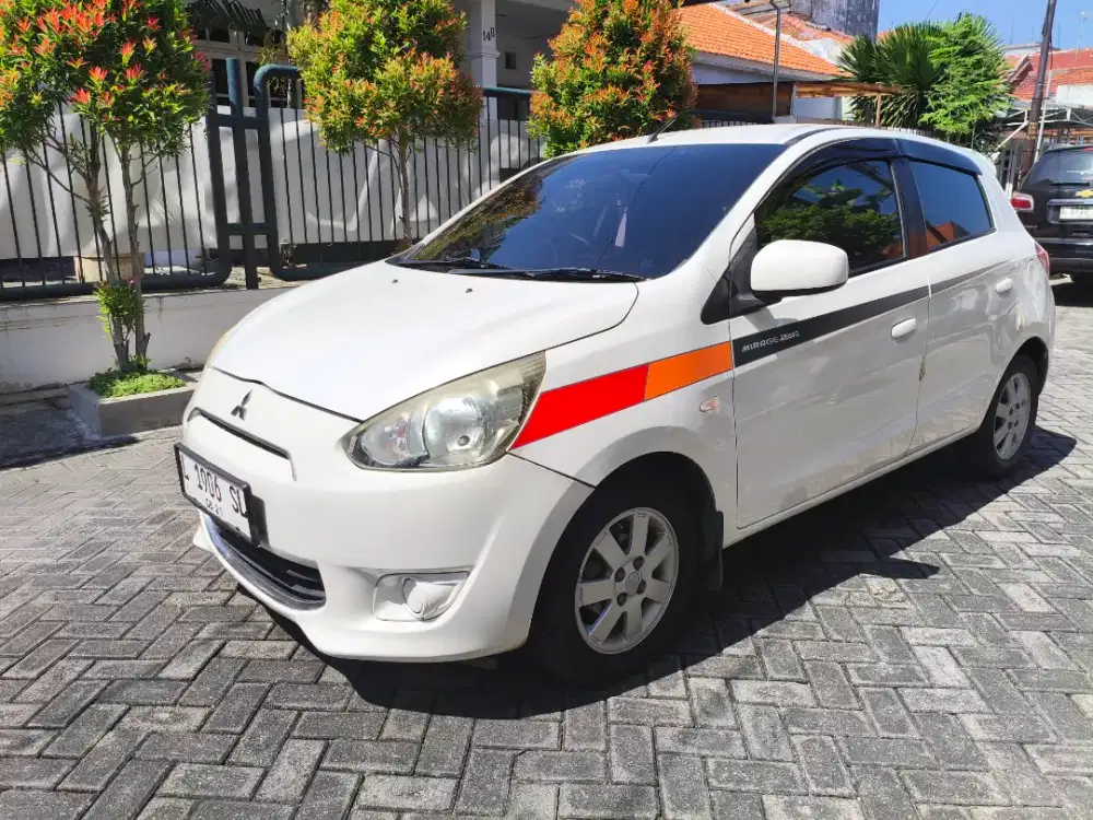 Mitsubishi Mirage AT 2013