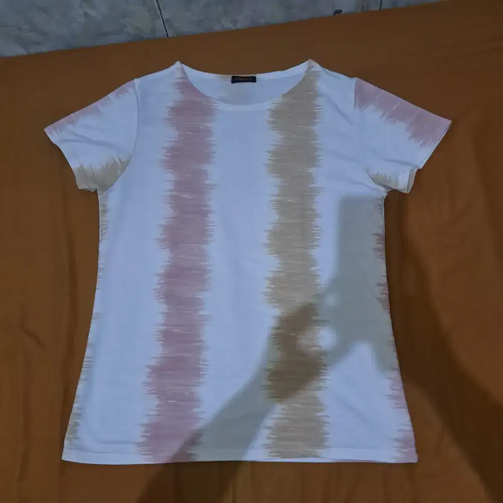 Blouse kaos wanita