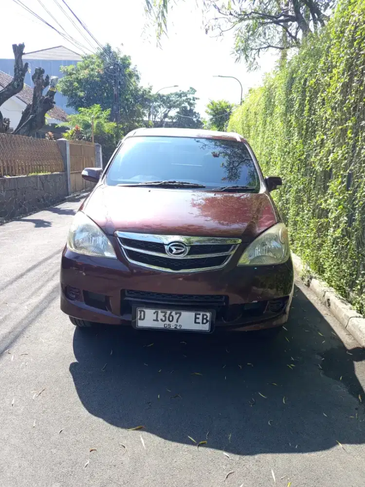 Daihatsu Xenia xi deluxe at 1.3 2010